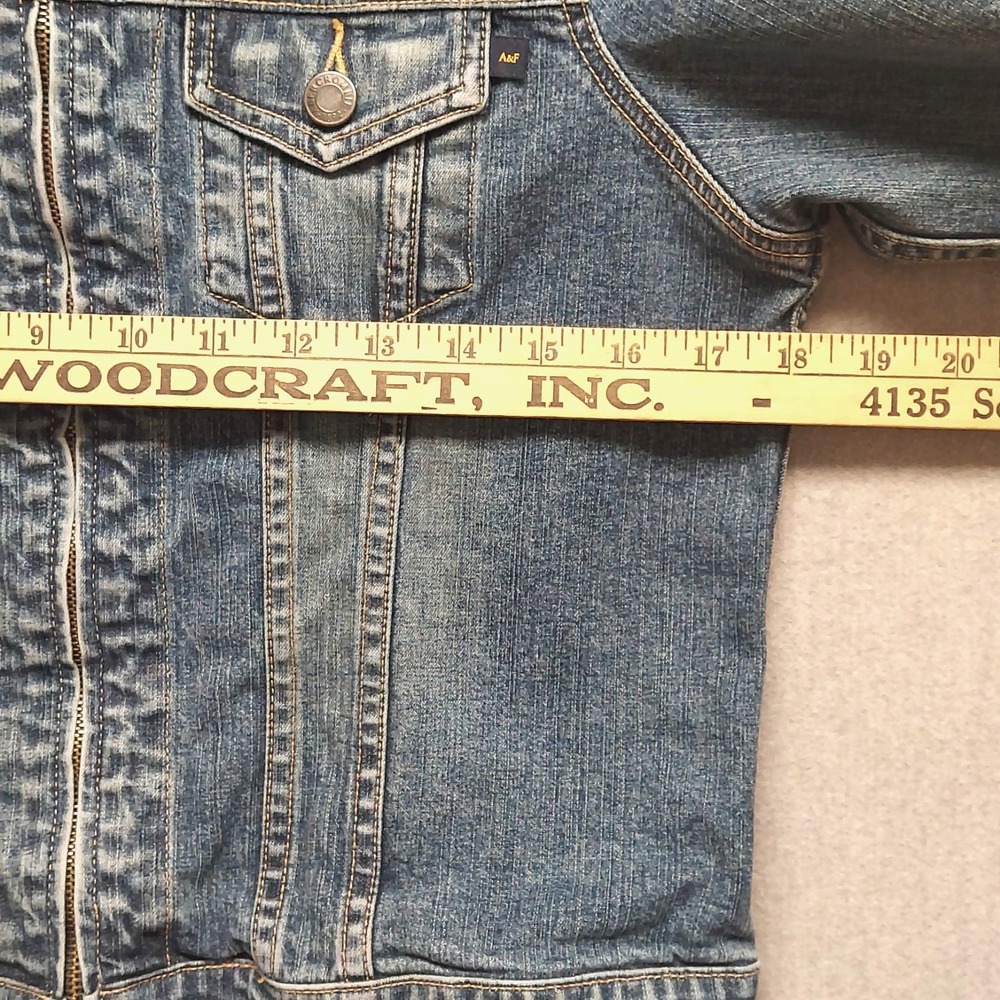 Abercrombie & Fitch Women L Denim Jacket Medium Wash Full Zip Trucker Streetwear - Picture 15 of 16